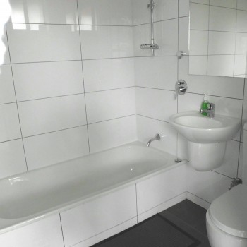 Family Bathroom at Melbourne BIG4